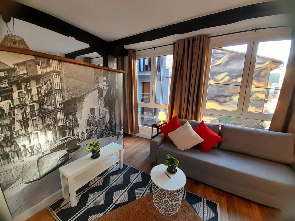 Andra Mari Apartamentu Turistikoak Bermeo Exterior foto
