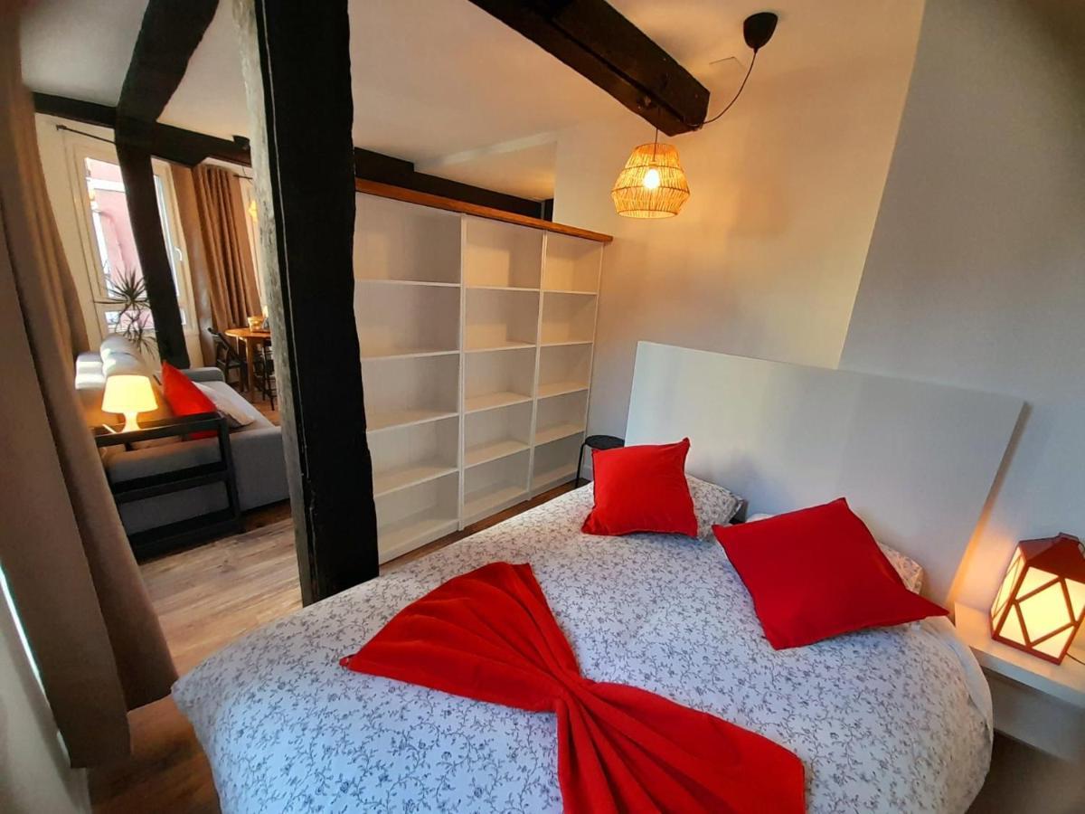 Andra Mari Apartamentu Turistikoak Bermeo Exterior foto