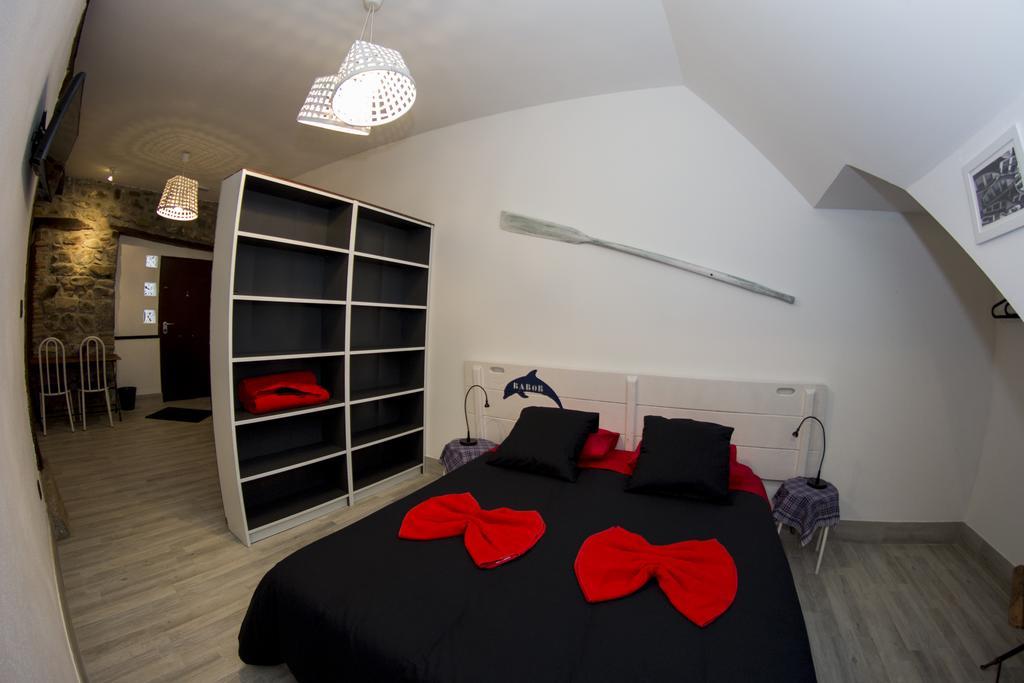 Andra Mari Apartamentu Turistikoak Bermeo Quarto foto