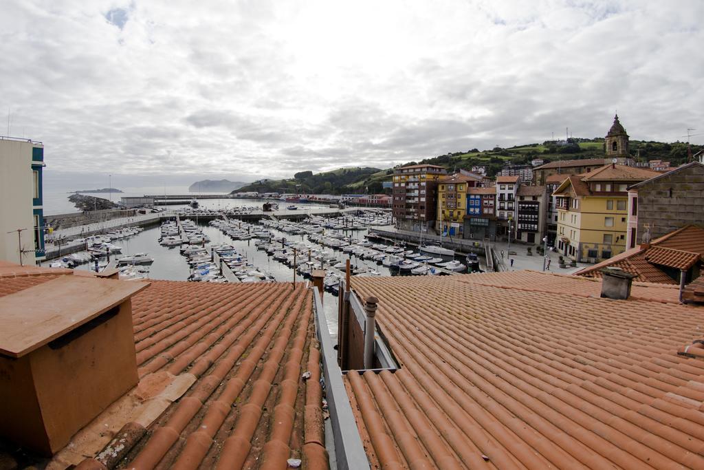 Andra Mari Apartamentu Turistikoak Bermeo Quarto foto